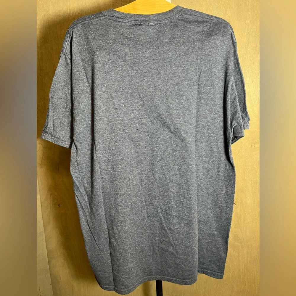 3 Banana Republic Men’s Tees and a Bonus T-shirt M